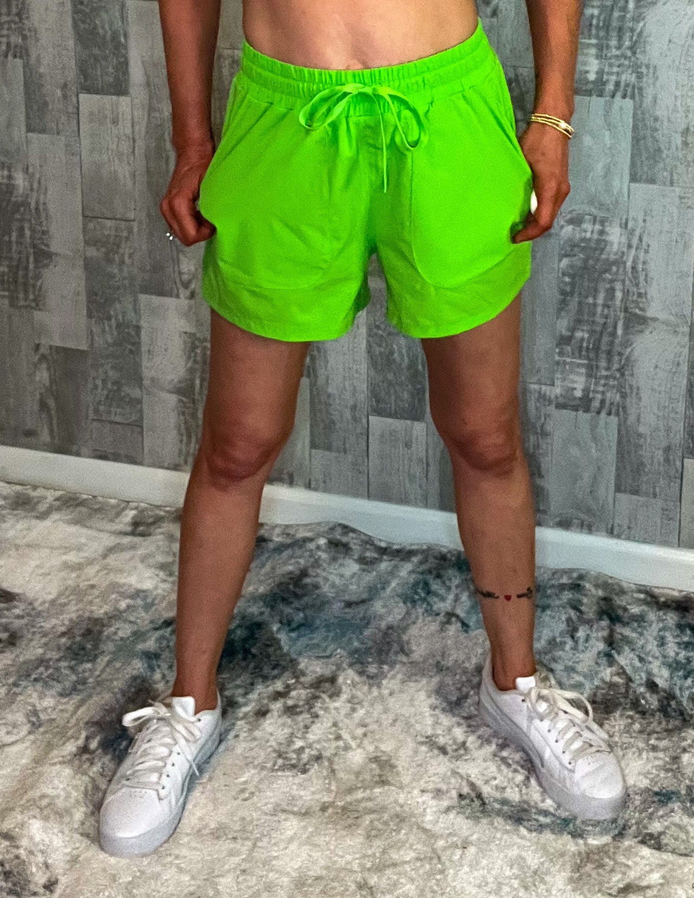 Green cheap drawstring shorts