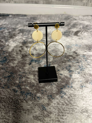 Earrings accessories, acrylic charm, earrings, gold-plated circle charm, gold-plated posts, gold-plated stainless steel posts, Sadie Earrings, Sadie Earrings - Linen, Spiffy & Splendid